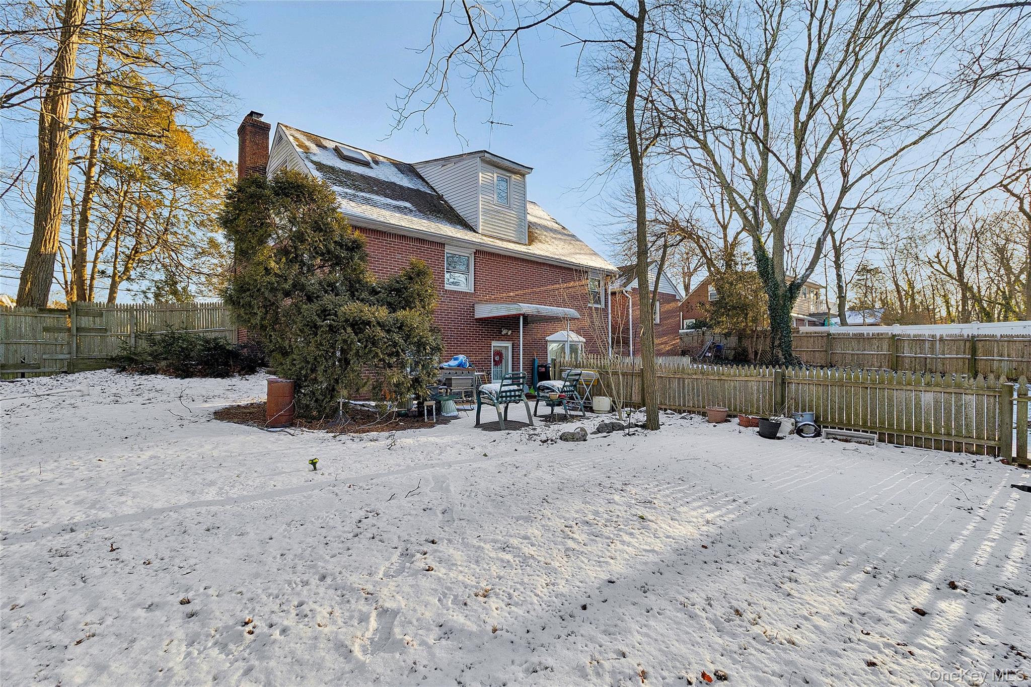 #20 photo, 21 Parsnip Pond Road, Lake Grove , NY 11755