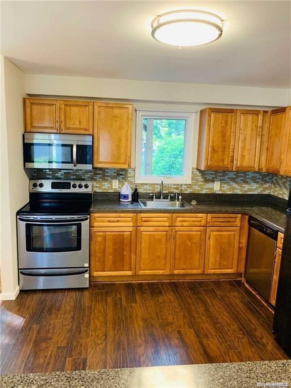 #2 photo, 2357 Garfield Street, North Bellmore , NY 11710