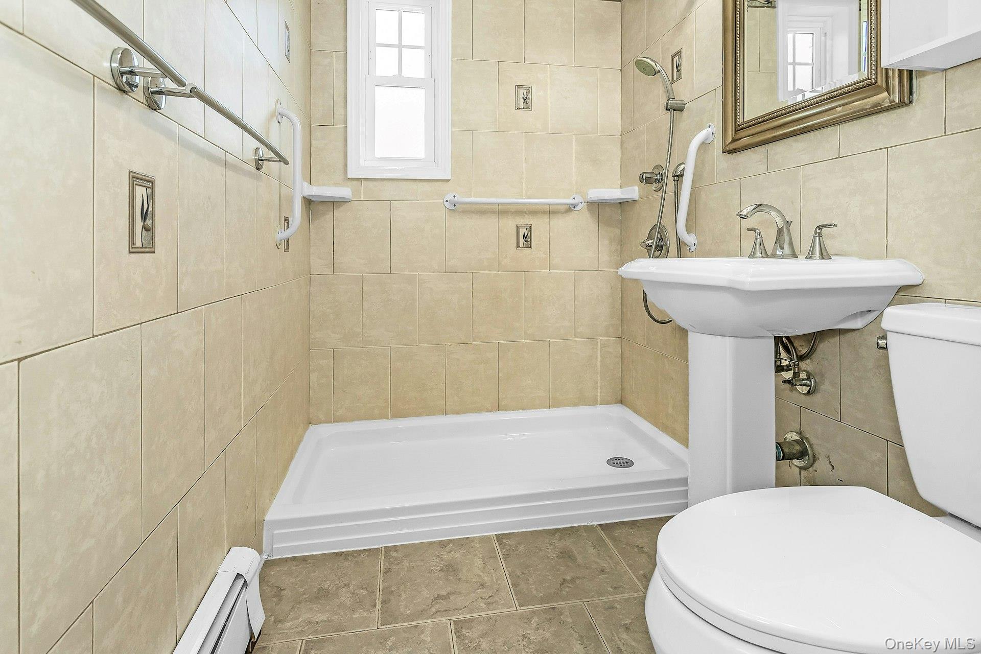 #15 photo, 78-07 Springfield Boulevard, Bayside , NY 11364