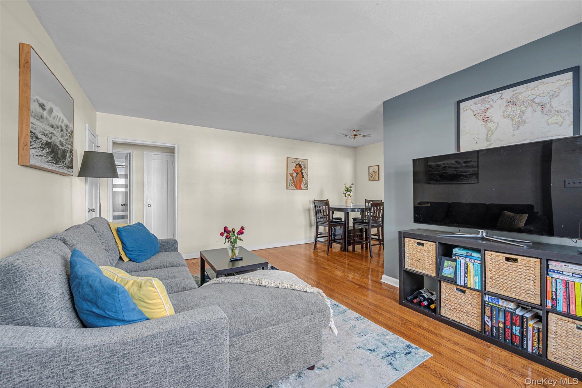 #2 photo, 212-10 69 Avenue, Bayside , NY 11364