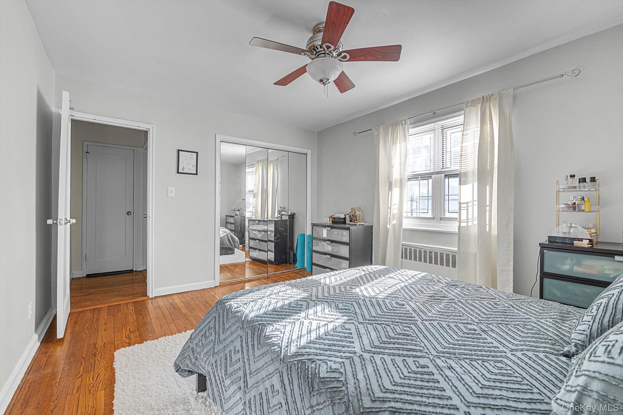 #8 photo, 212-10 69 Avenue, Bayside , NY 11364