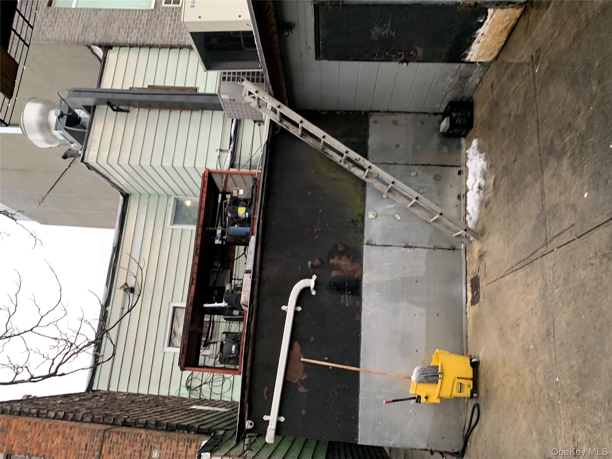 #11 photo, 1697 E New York Avenue, Brooklyn , NY 11212