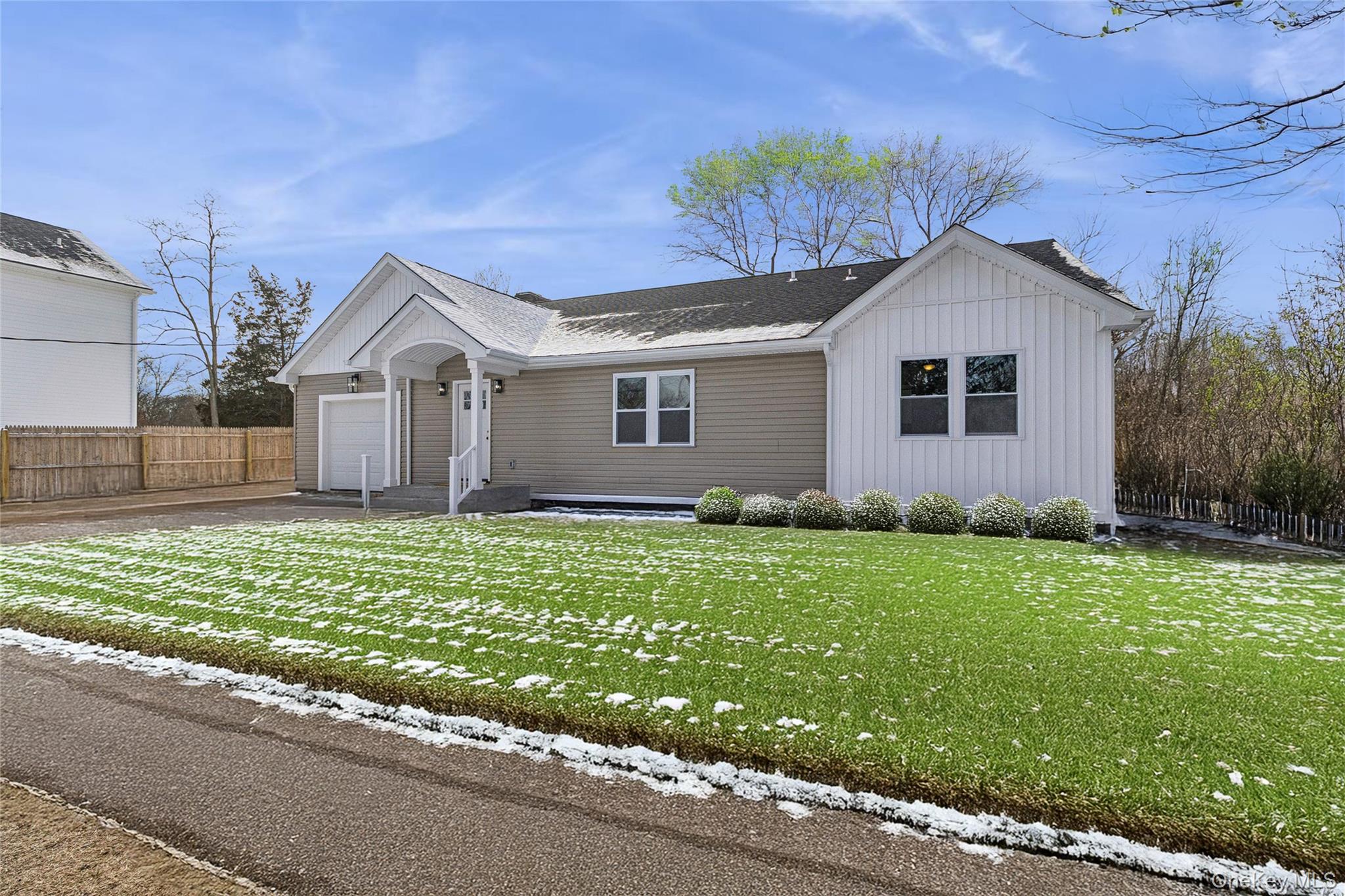 #1 photo, 911 Ostrander Avenue, Riverhead , NY 11901