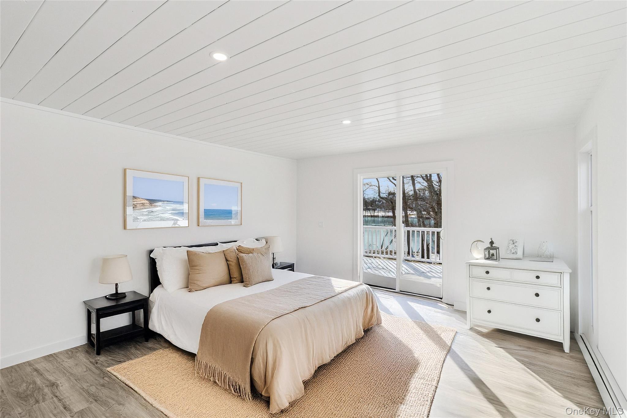 #18 photo, 911 Ostrander Avenue, Riverhead , NY 11901