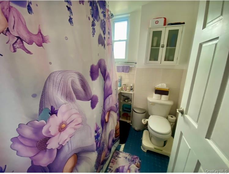 #16 photo, 18905 Crocheron Avenue, Flushing , NY 11358