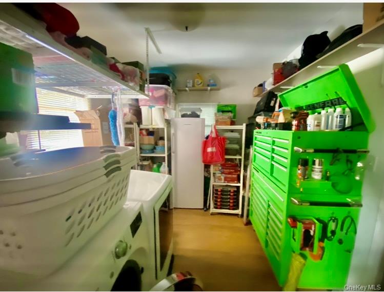 #18 photo, 18905 Crocheron Avenue, Flushing , NY 11358