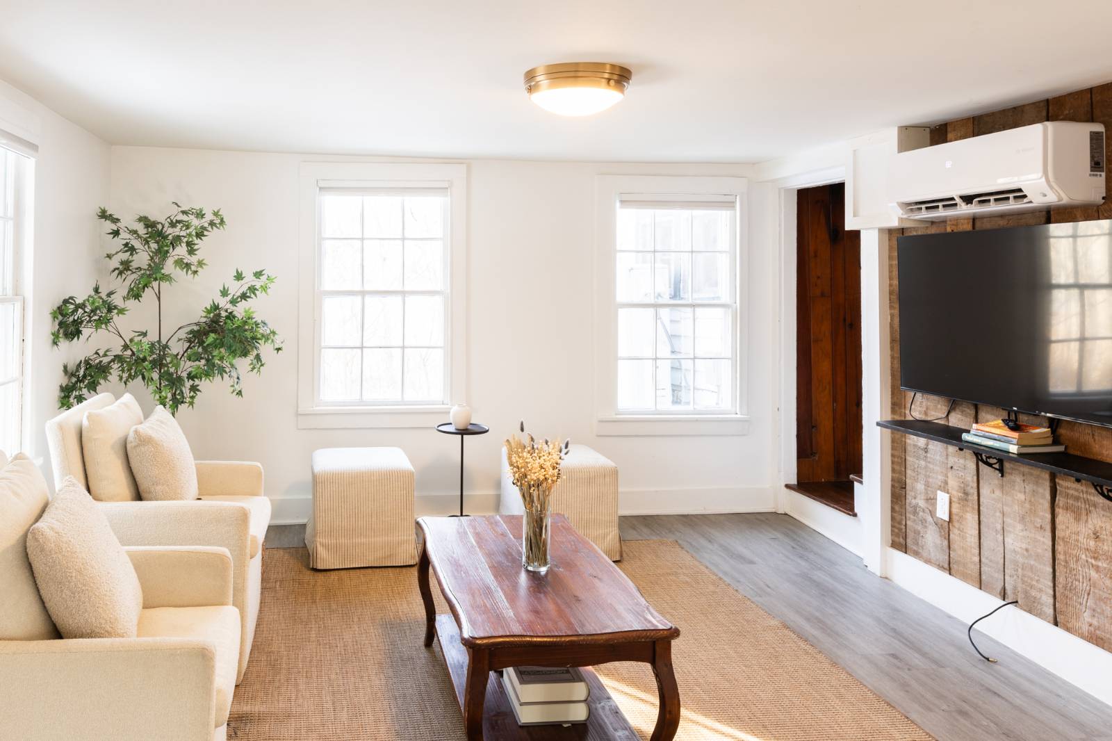 #3 photo, 417 Route 22, Oak Hill , NY 12460