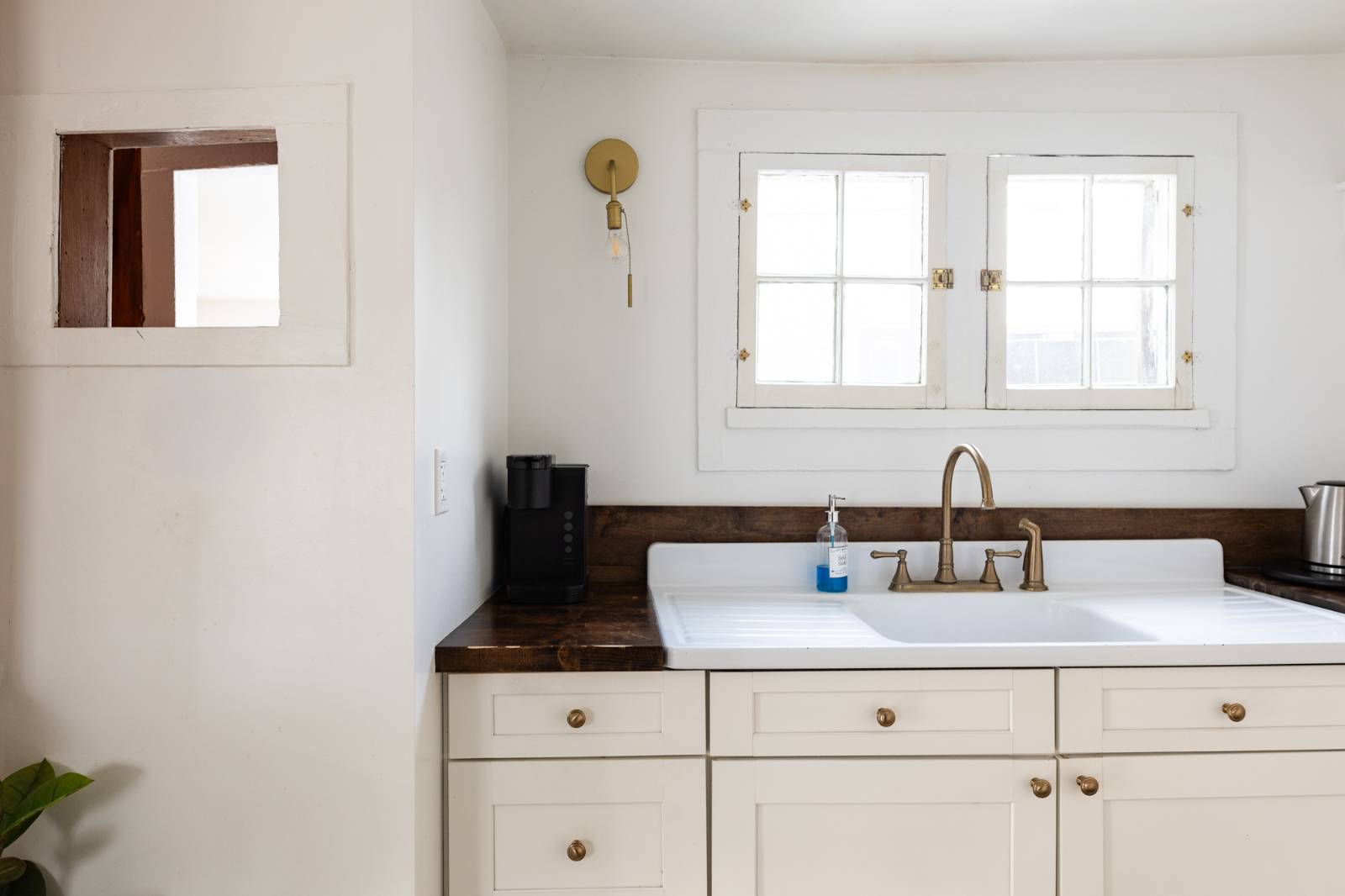 #5 photo, 417 Route 22, Oak Hill , NY 12460