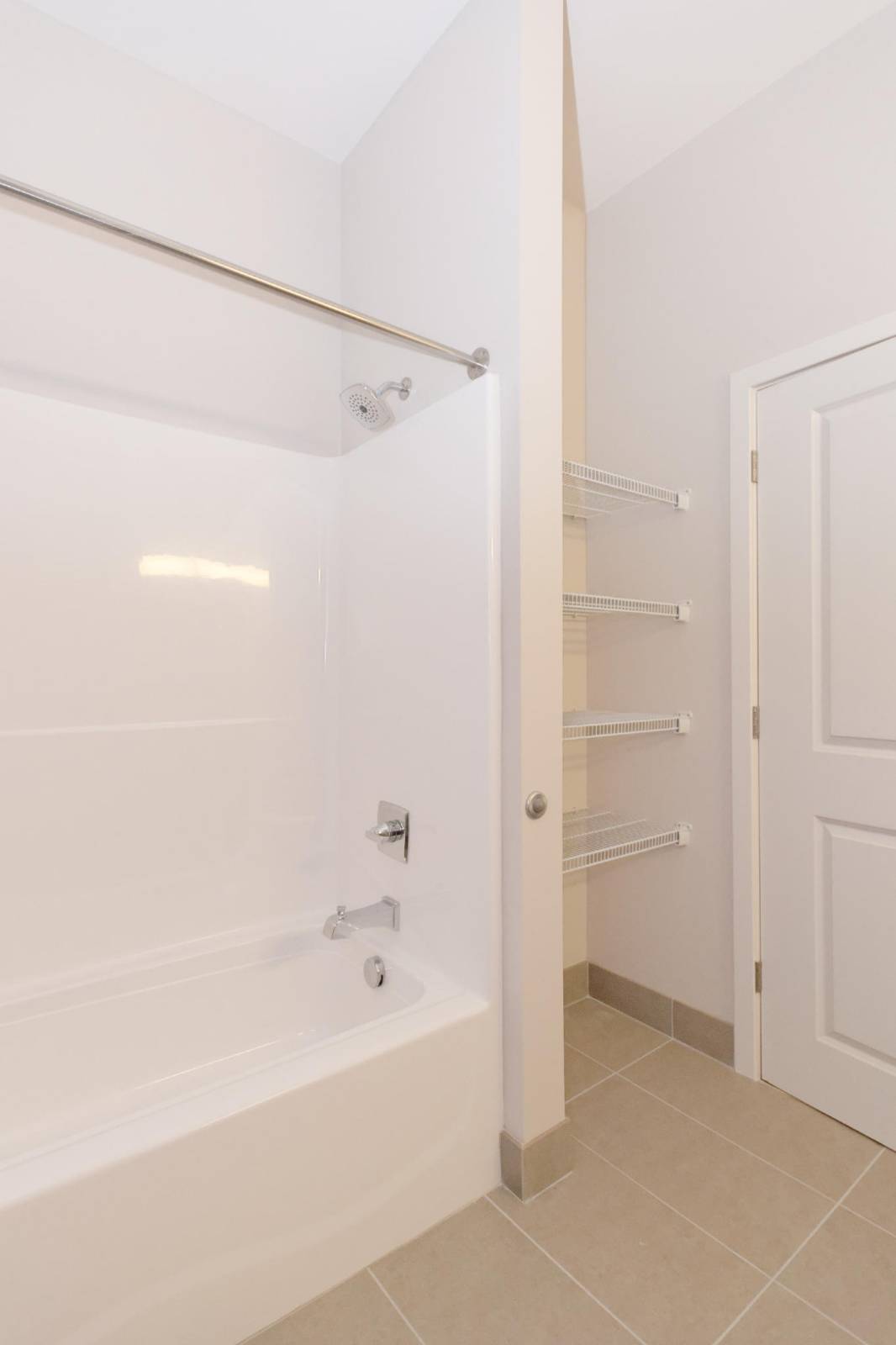 #11 photo, 101 Nott Terrace, #103, Schenectady , NY 12308