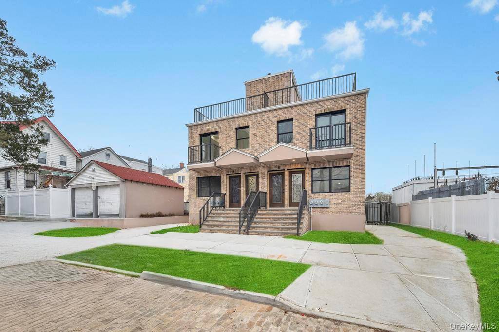 #7 photo, 38-24 56 Street, Flushing , NY 11377