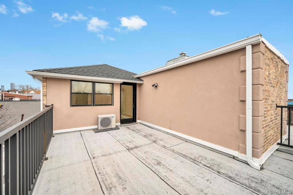 #9 photo, 38-24 56 Street, Flushing , NY 11377