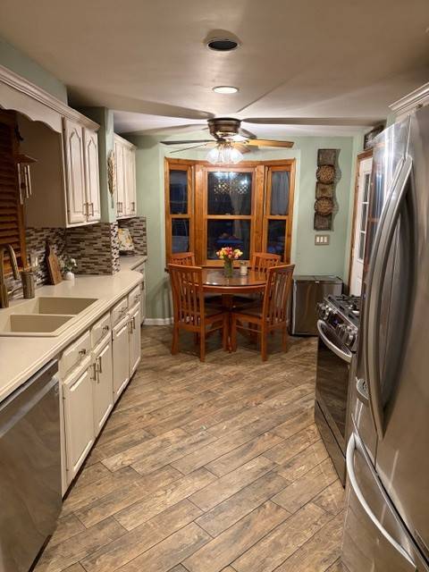 #13 photo, 279 Dickie Ave, Staten Island , NY 10314