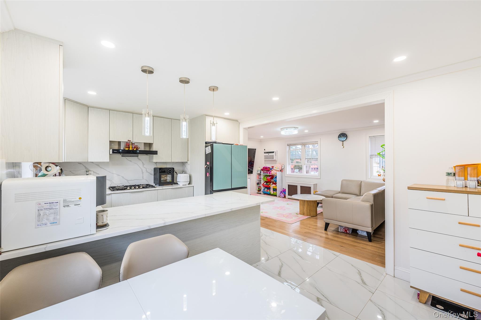 #11 photo, 64-57 SPRINGFIELD BLVD SPRINGFIELD BLVD Boulevard, Bayside , NY 11364