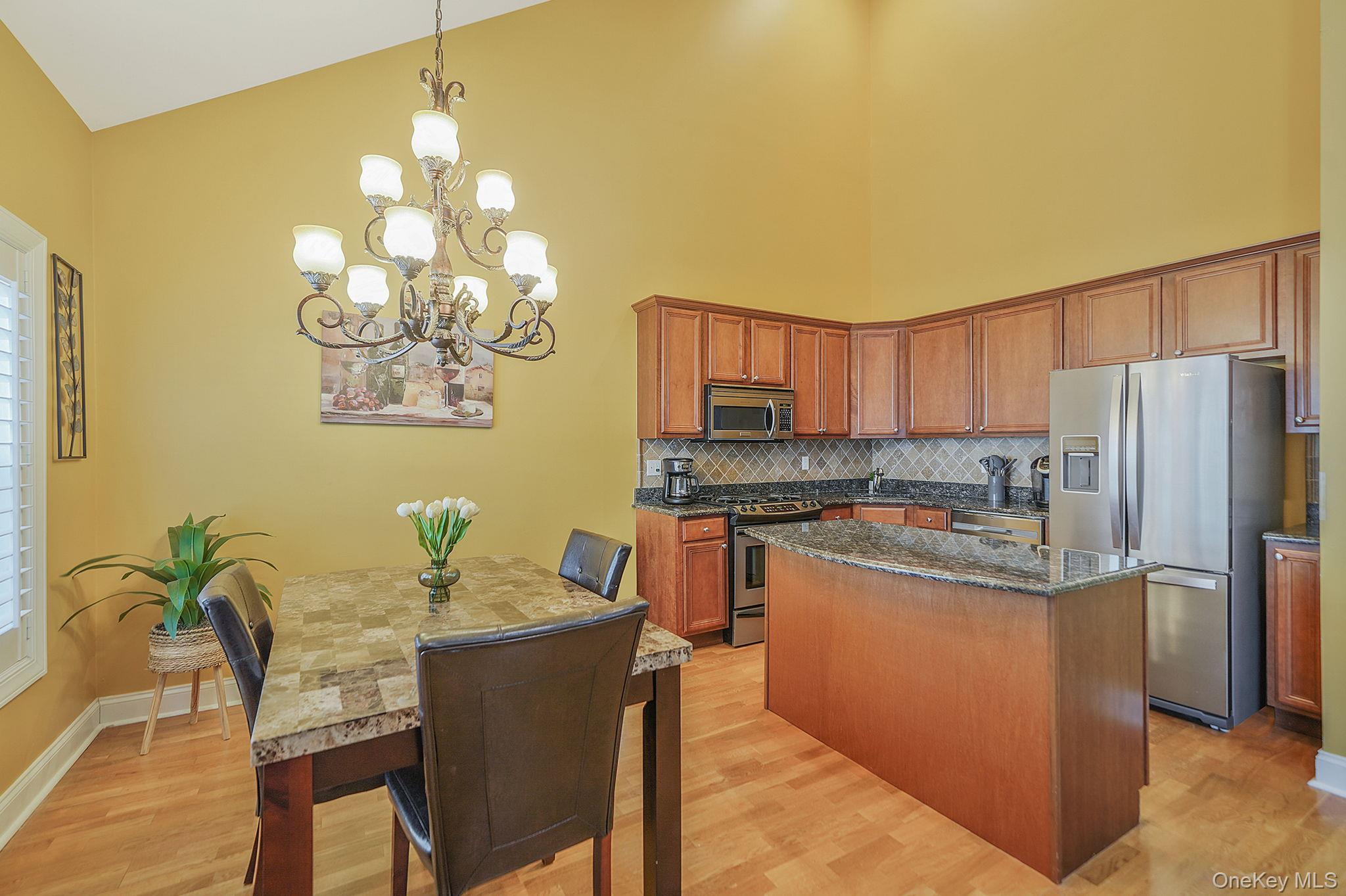 #6 photo, 116 Maya Circle, Central Islip , NY 11722