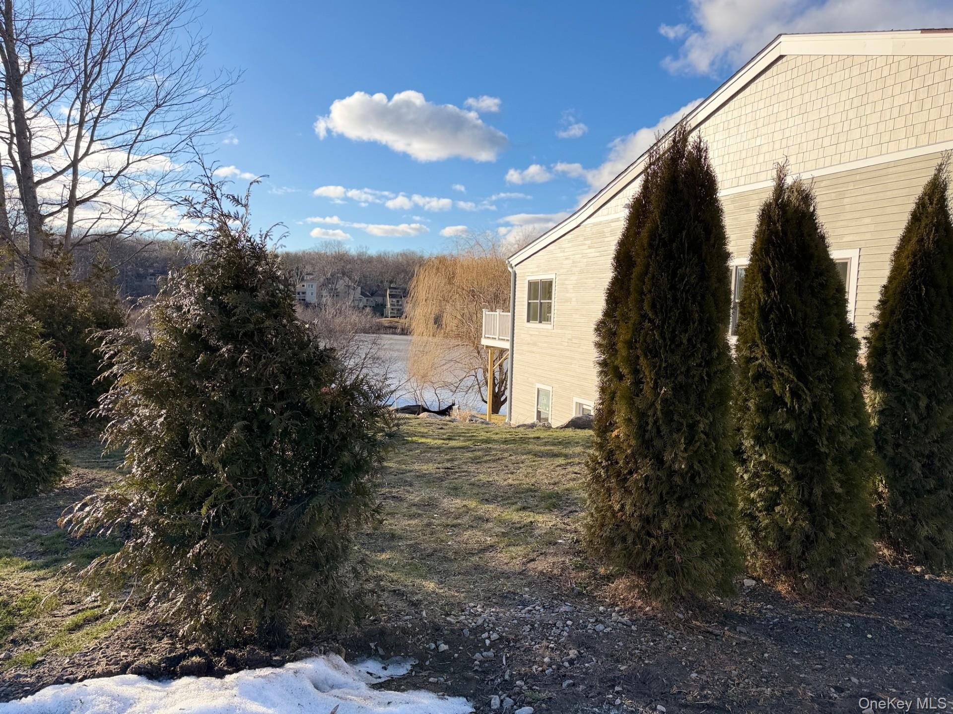 #13 photo, 905 Oakridge Common, South Salem , NY 10590