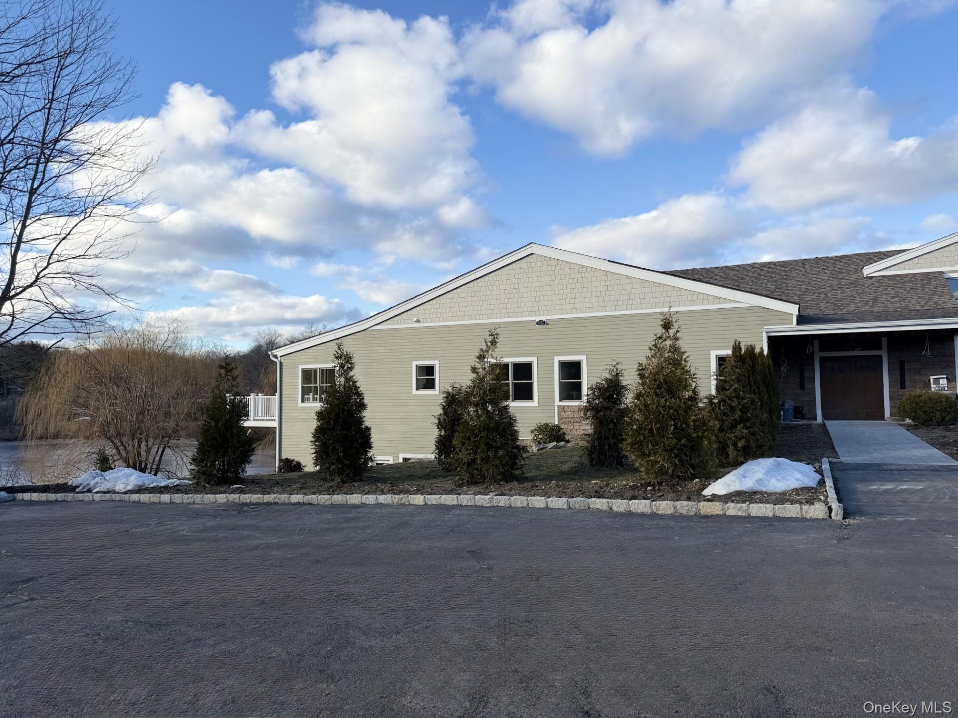 #2 photo, 905 Oakridge Common, South Salem , NY 10590