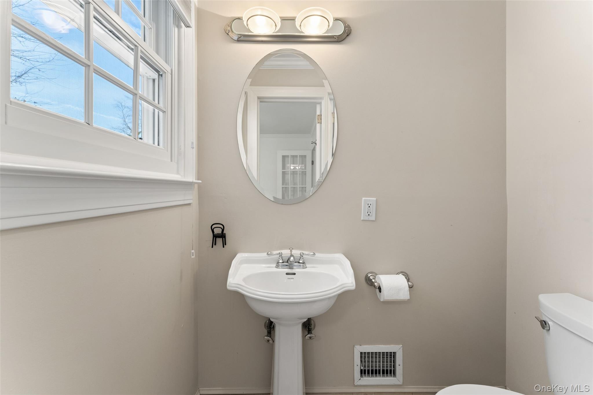 #14 photo, 14 Wakefield Road, Scarsdale , NY 10583