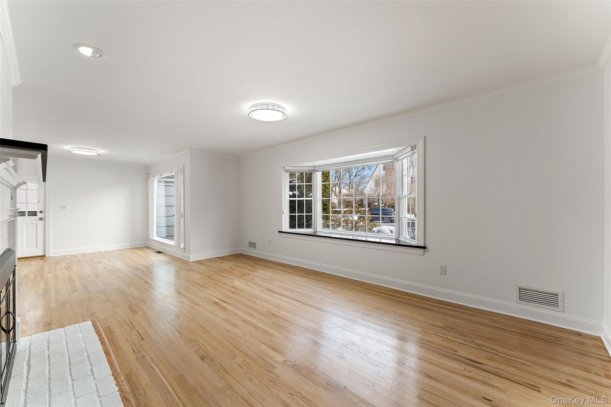 #6 photo, 14 Wakefield Road, Scarsdale , NY 10583