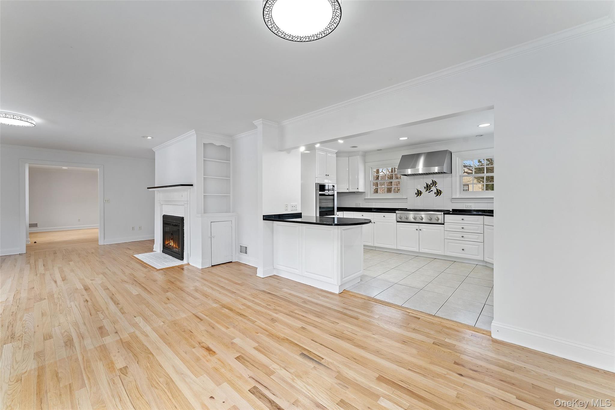 #8 photo, 14 Wakefield Road, Scarsdale , NY 10583