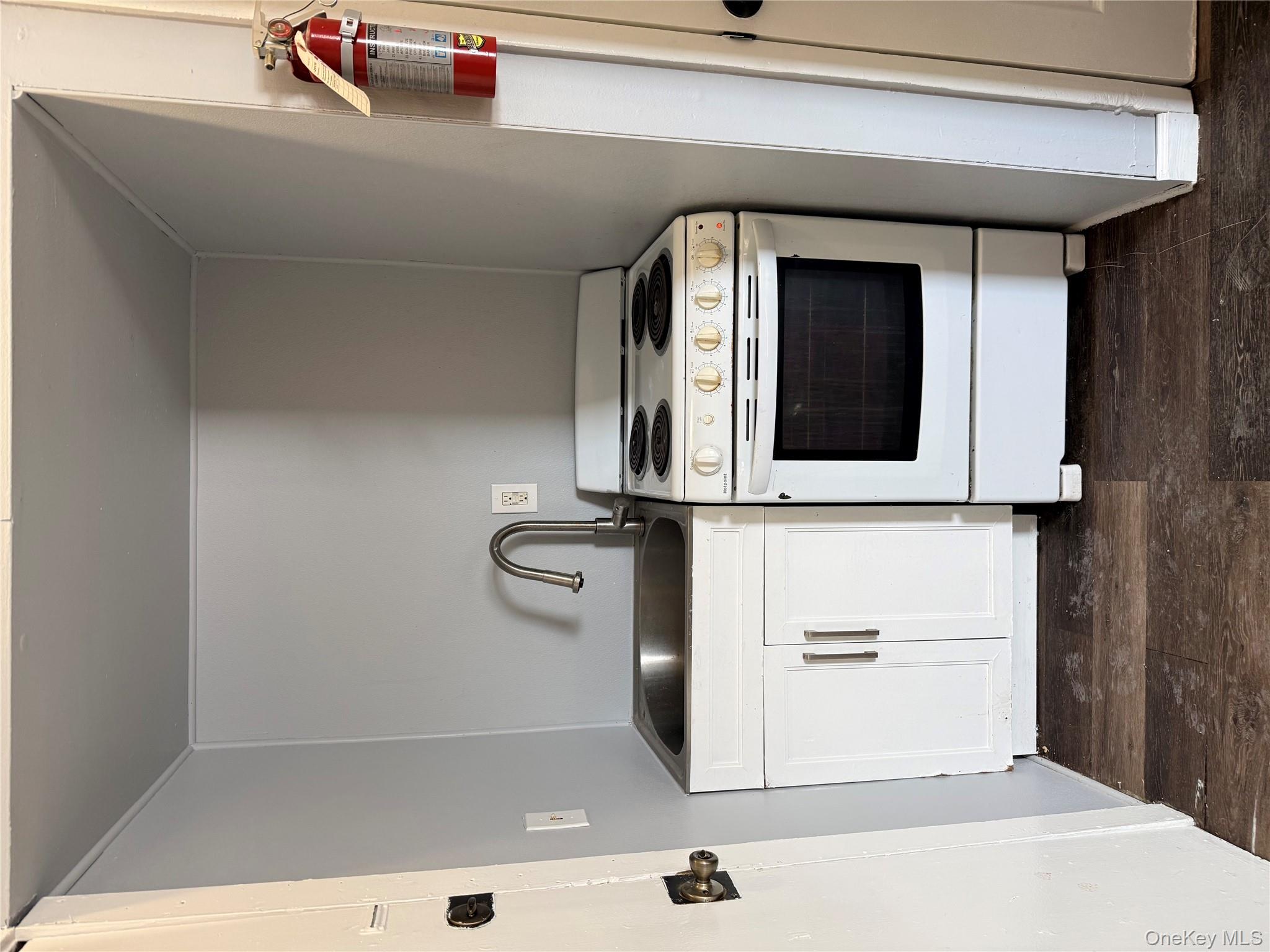 #4 photo, 48 Cannon Street, Poughkeepsie , NY 12601