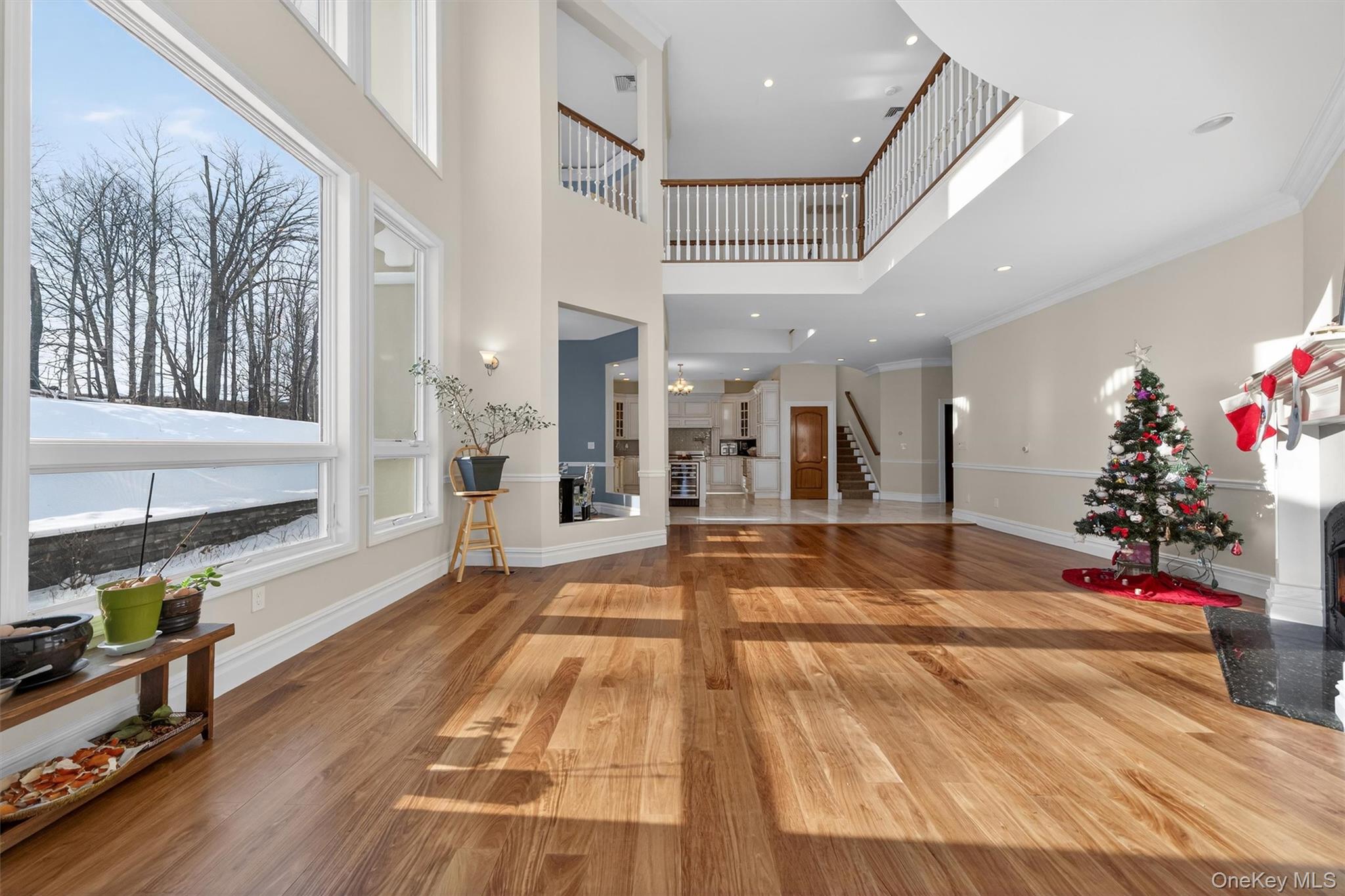 #7 photo, 35 Balmoral Court, Harriman , NY 10926