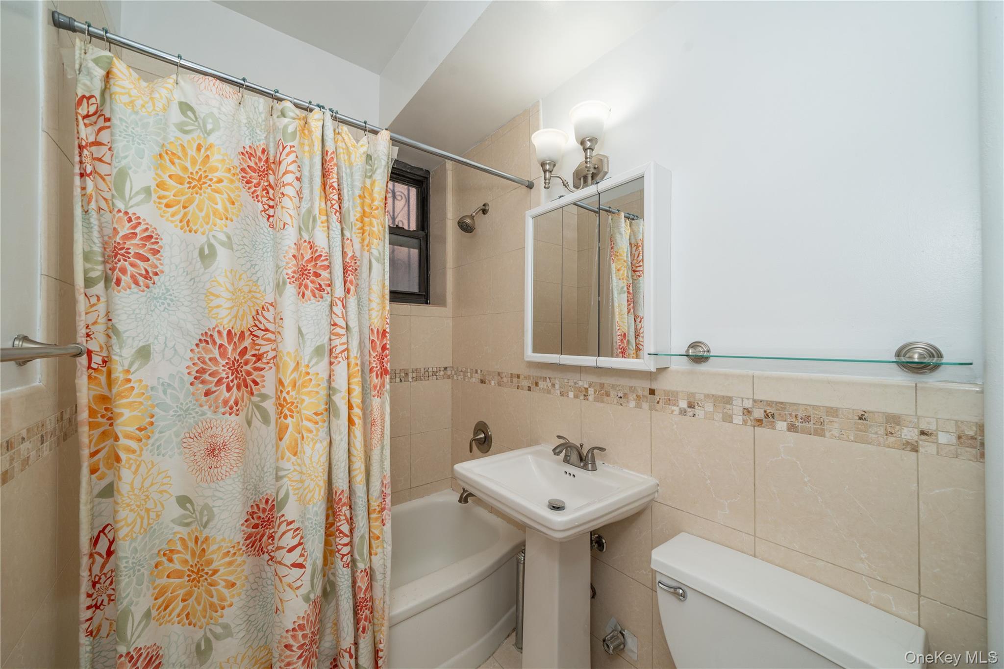 #14 photo, 245 Bennett Avenue, New York (Manhattan) , NY 10040