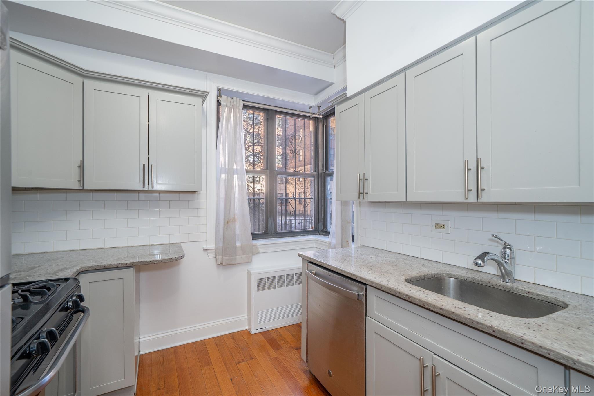 #18 photo, 245 Bennett Avenue, New York (Manhattan) , NY 10040