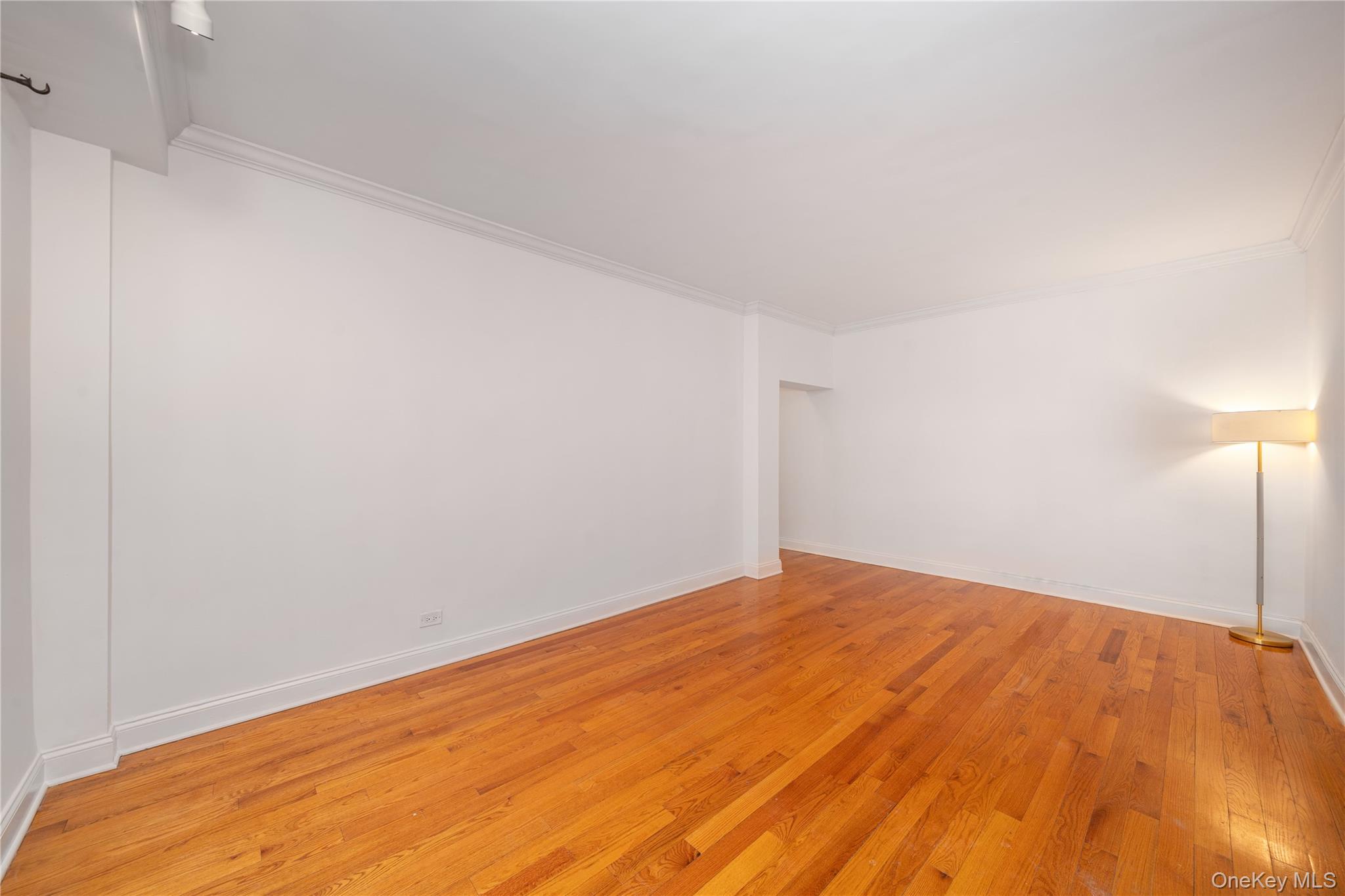 #7 photo, 245 Bennett Avenue, New York (Manhattan) , NY 10040