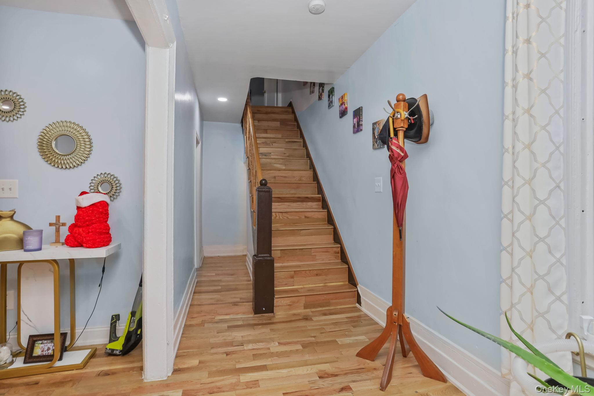 #16 photo, 1955 Andrews Avenue, Bronx , NY 10453