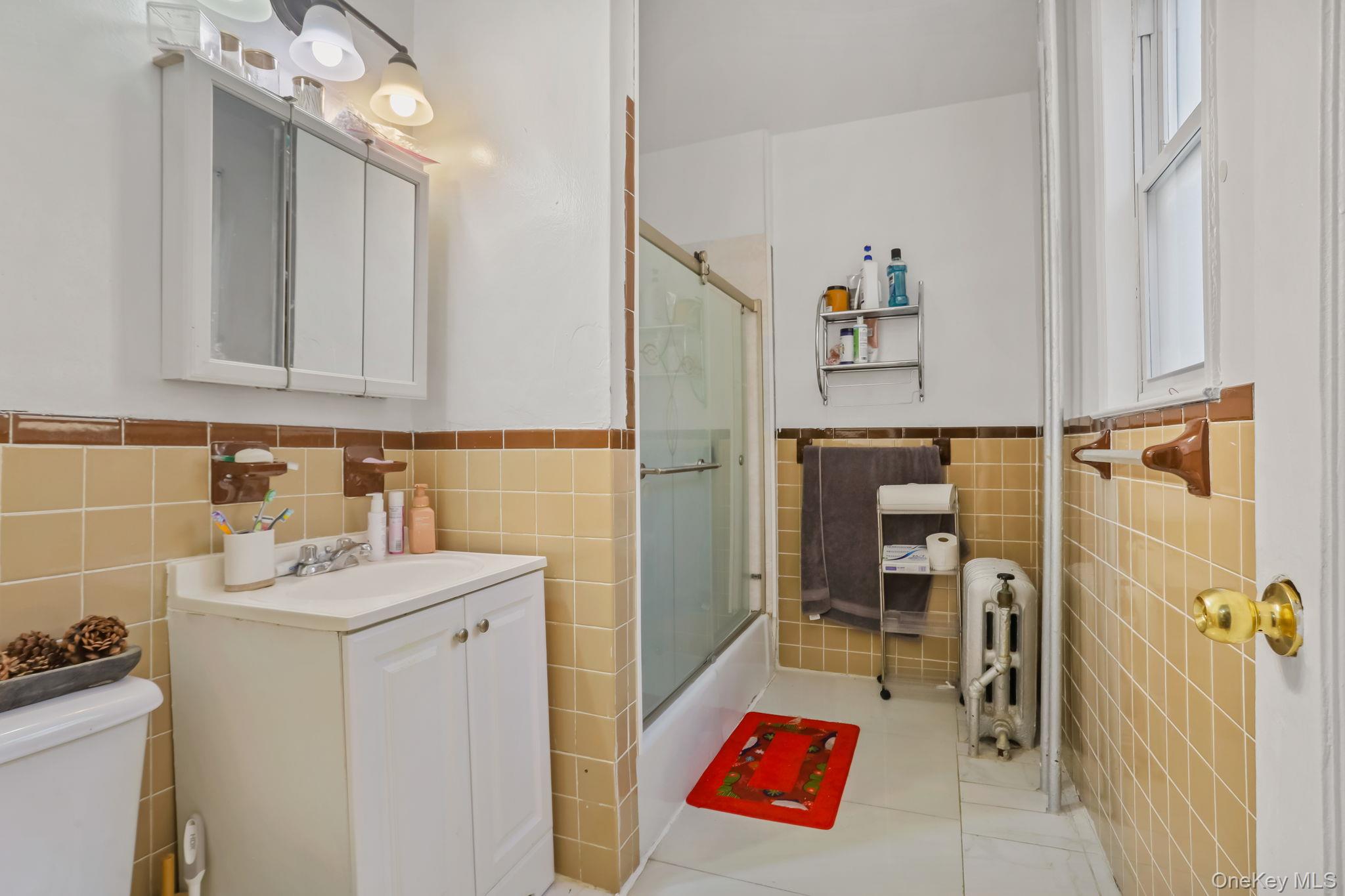 #17 photo, 1955 Andrews Avenue, Bronx , NY 10453