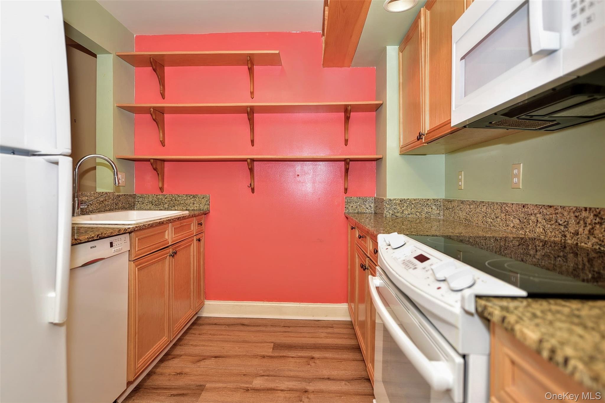 #8 photo, 116 Harbor Cove, Piermont , NY 10968