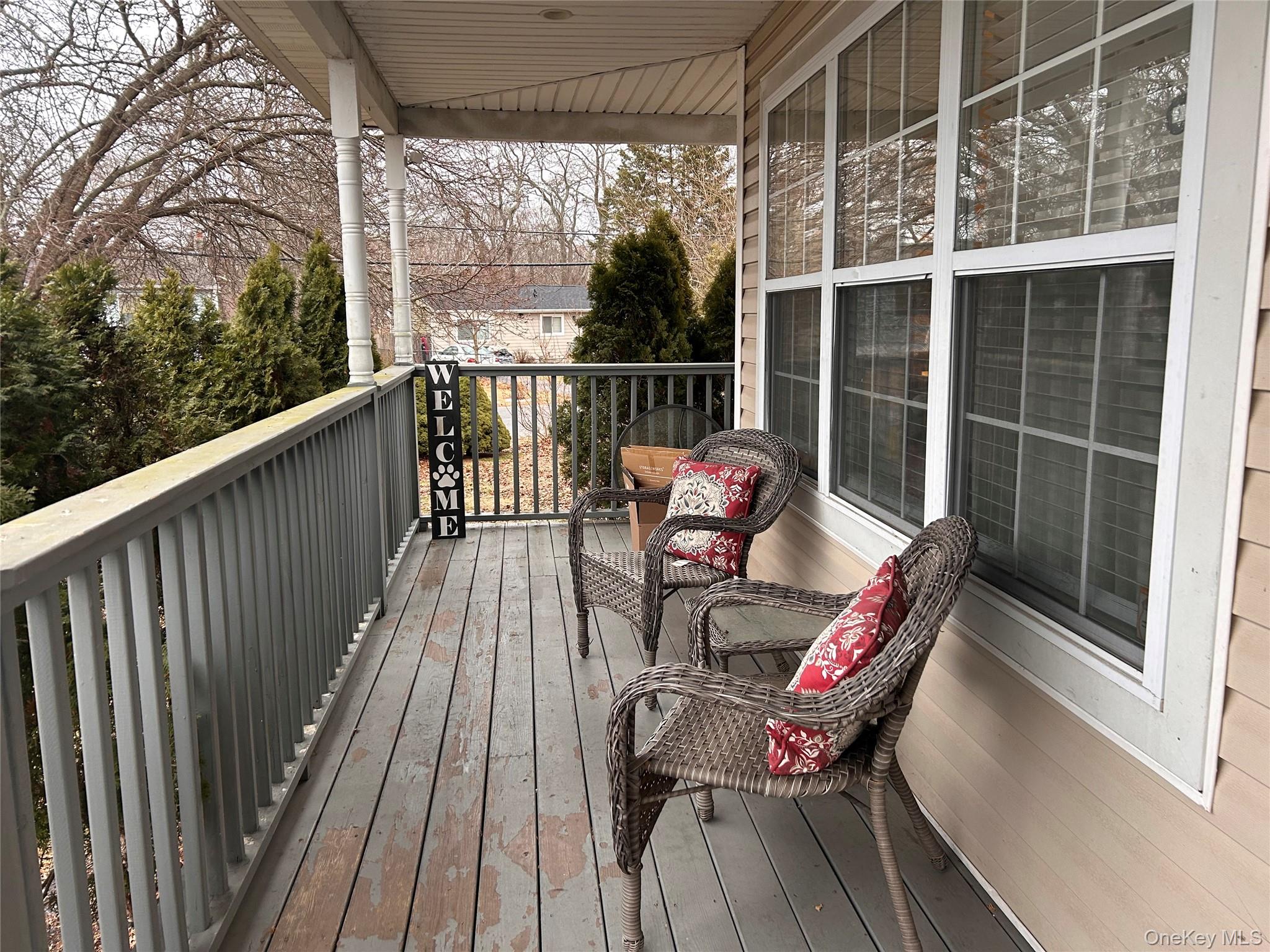 #3 photo, 194 E Parkview Drive, Shirley , NY 11967