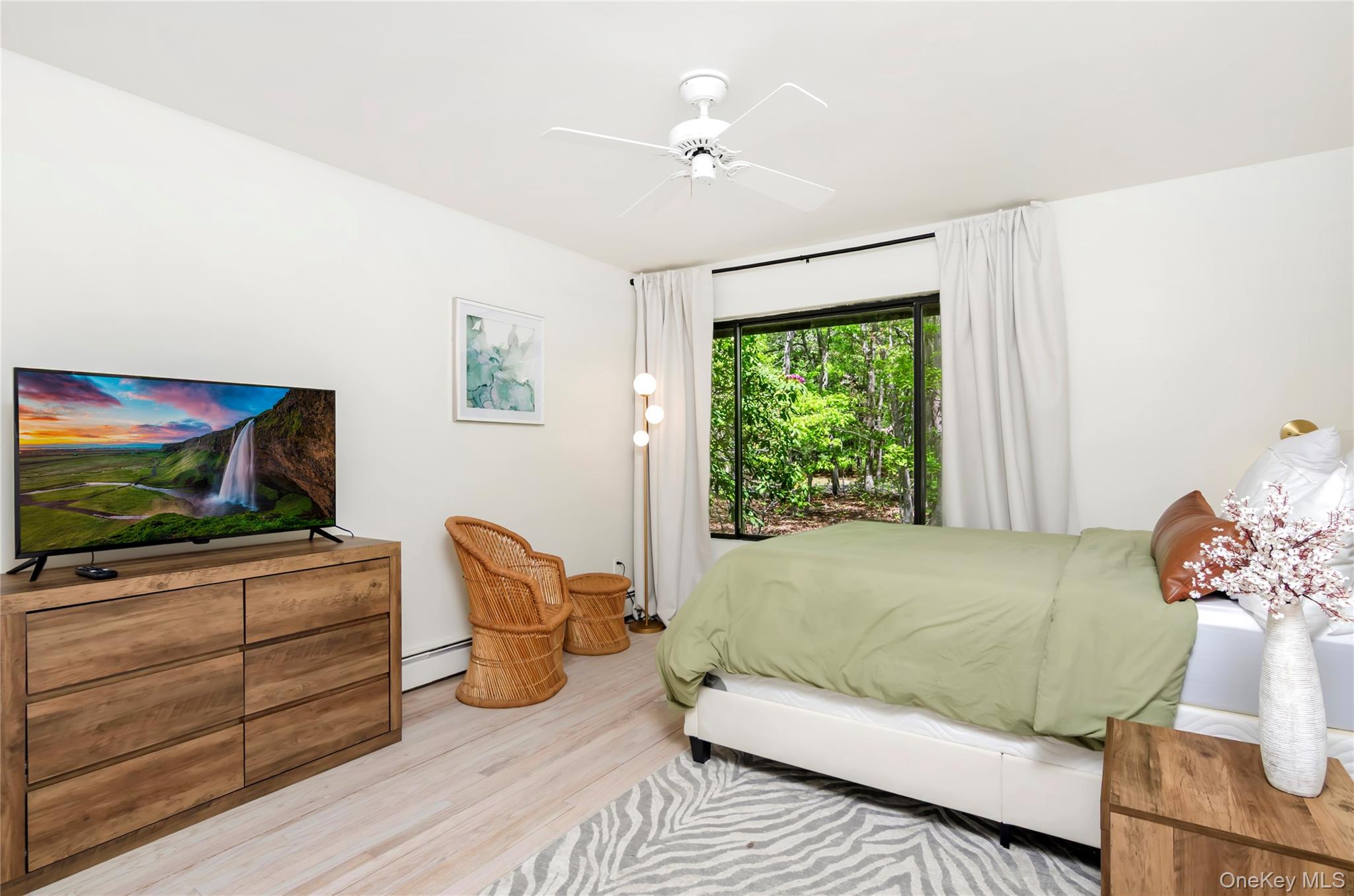 #14 photo, 24 N Quarter Road, Westhampton , NY 11977