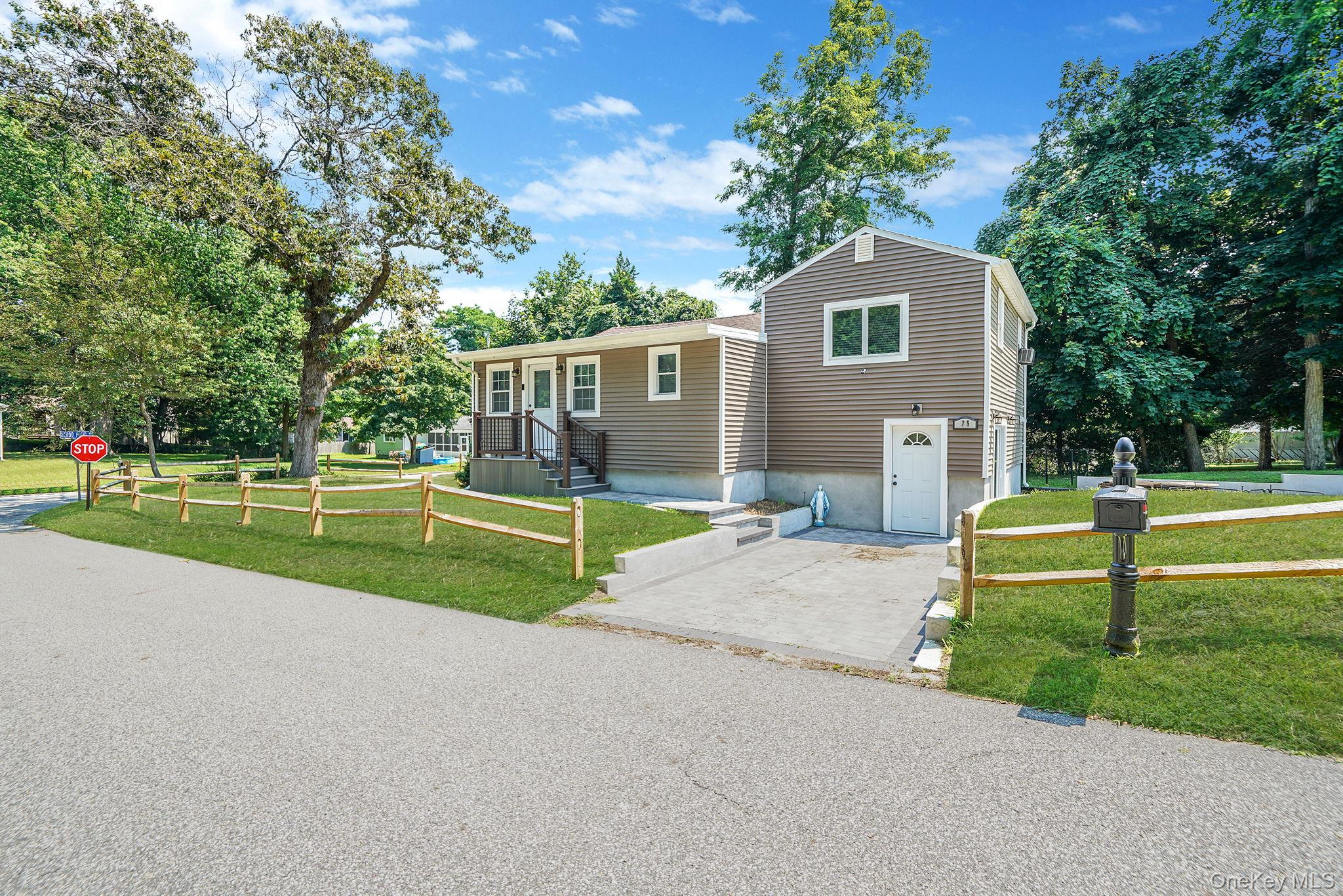 #2 photo, 25 Cherry Lane, Wading River , NY 11792