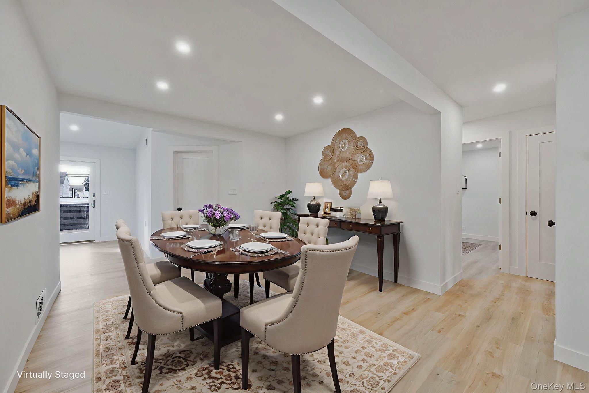 #5 photo, 73 Midwood Avenue, Farmingdale , NY 11735