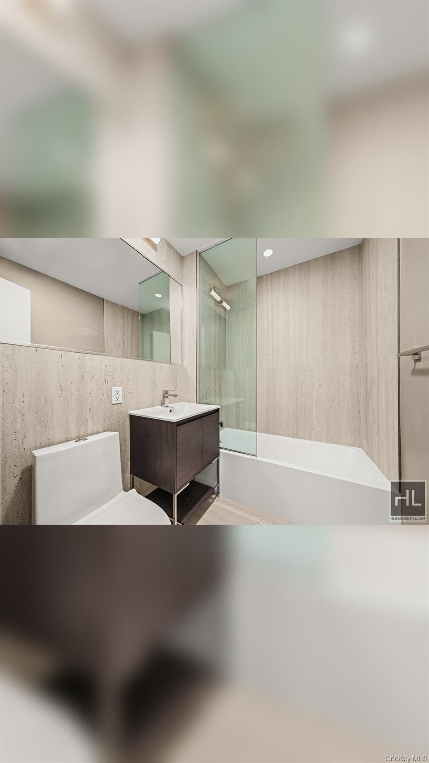 #5 photo, 91 Bruckner Boulevard, Bronx , NY 10454