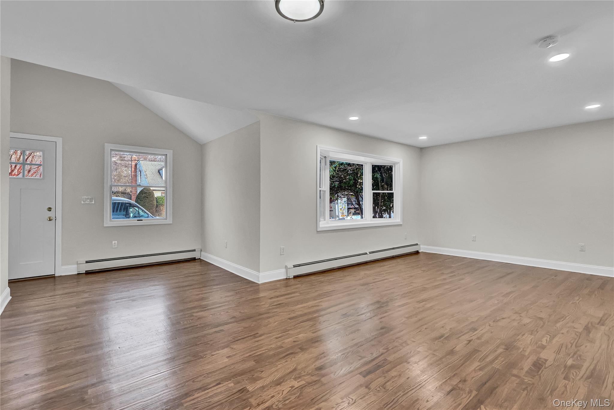 #4 photo, 61 Circle Drive, East Northport , NY 11731