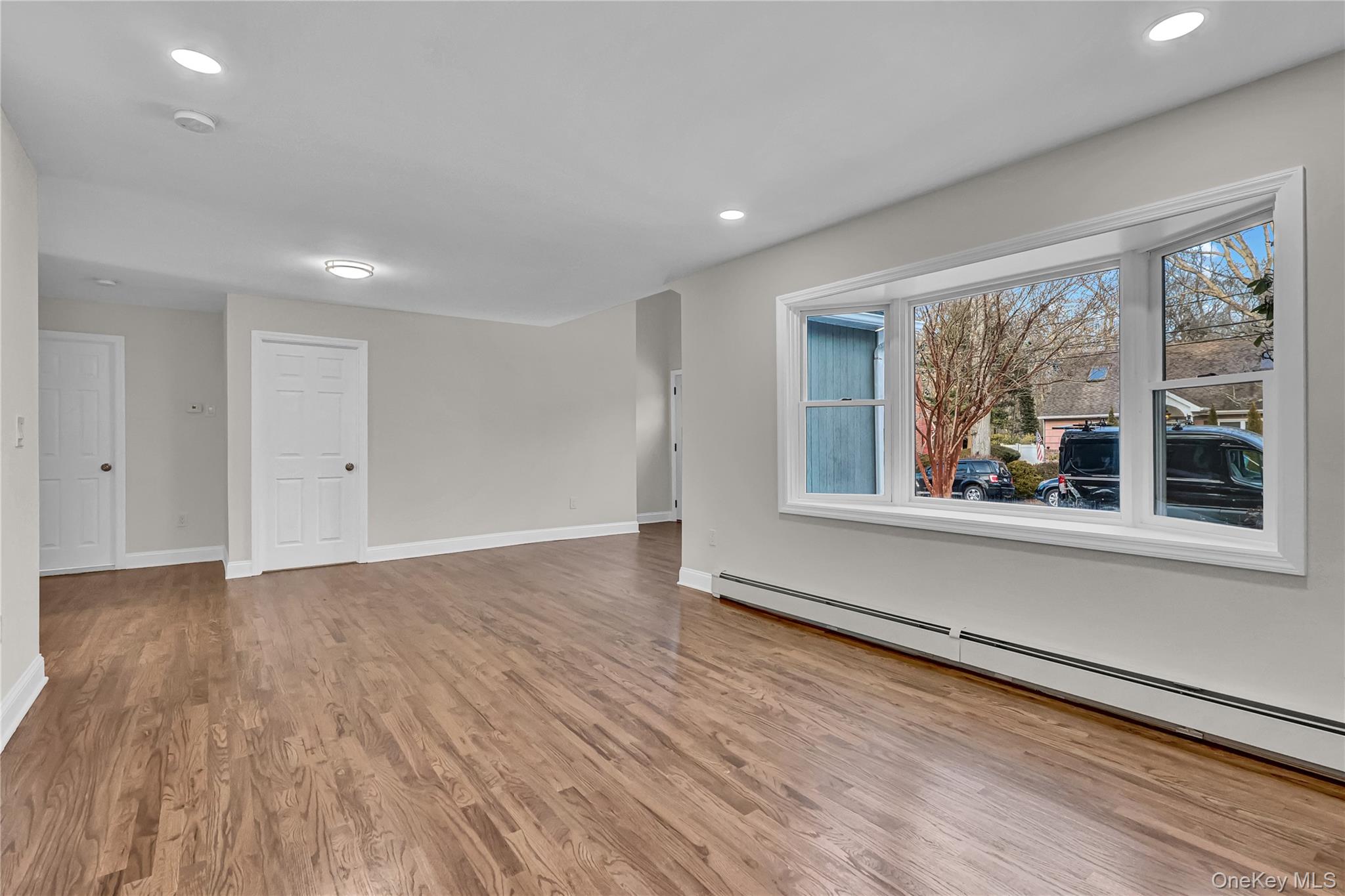 #6 photo, 61 Circle Drive, East Northport , NY 11731