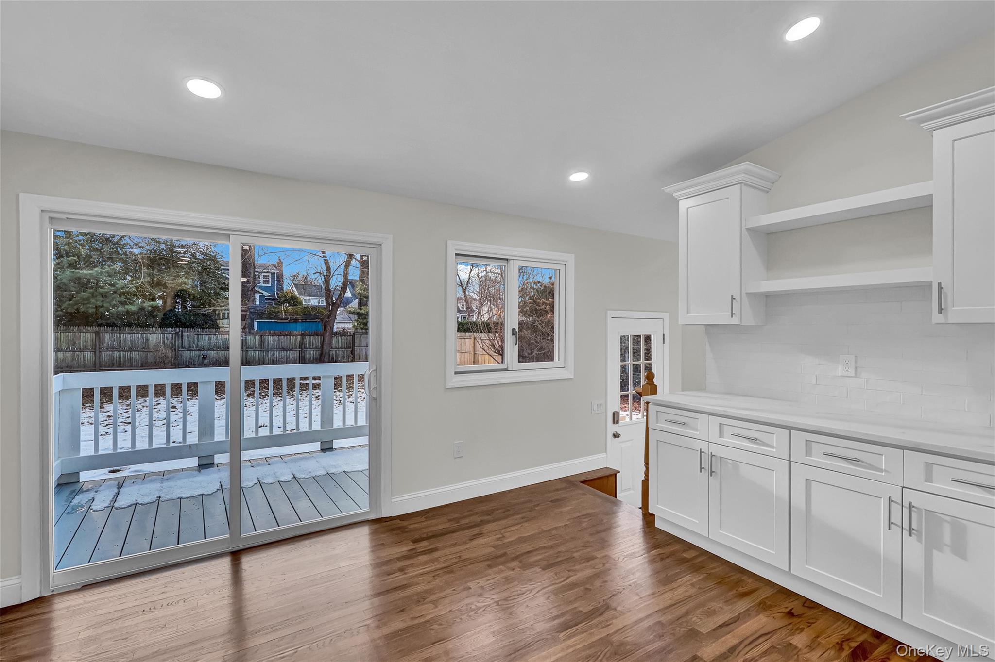 #8 photo, 61 Circle Drive, East Northport , NY 11731