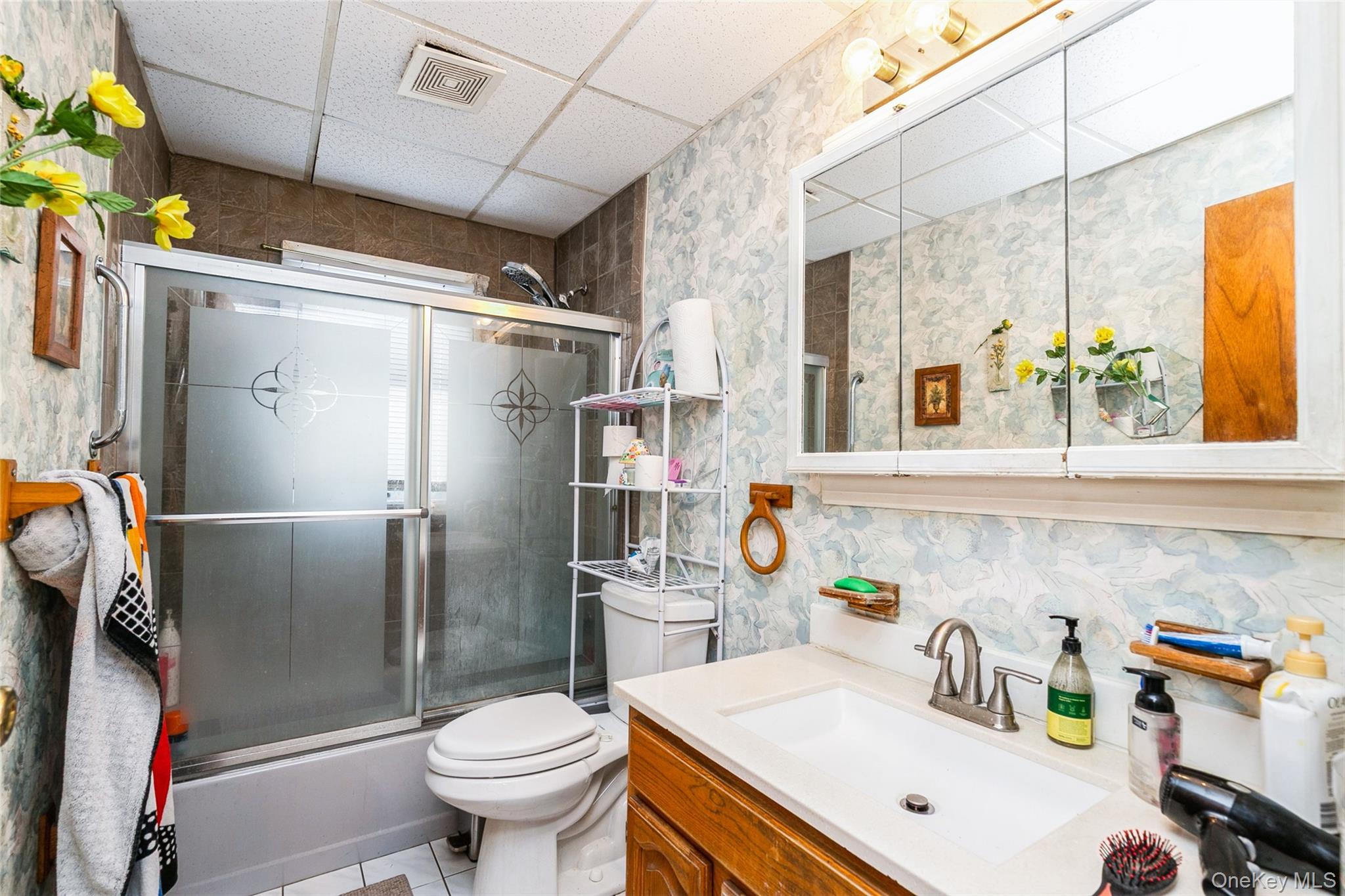 #10 photo, 5 Scherer Street, Bethpage , NY 11714