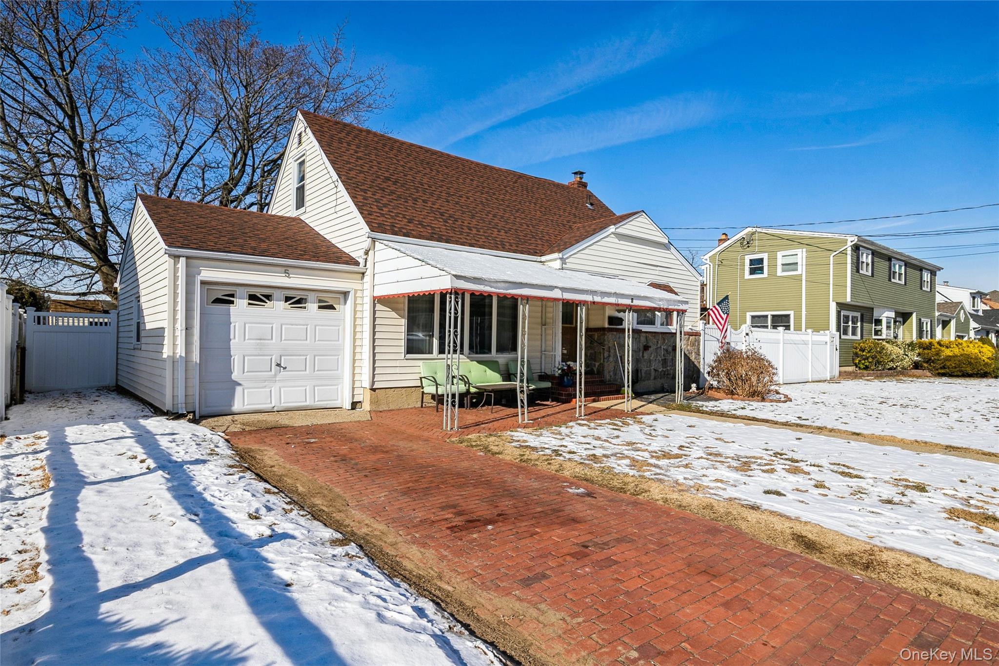 #2 photo, 5 Scherer Street, Bethpage , NY 11714