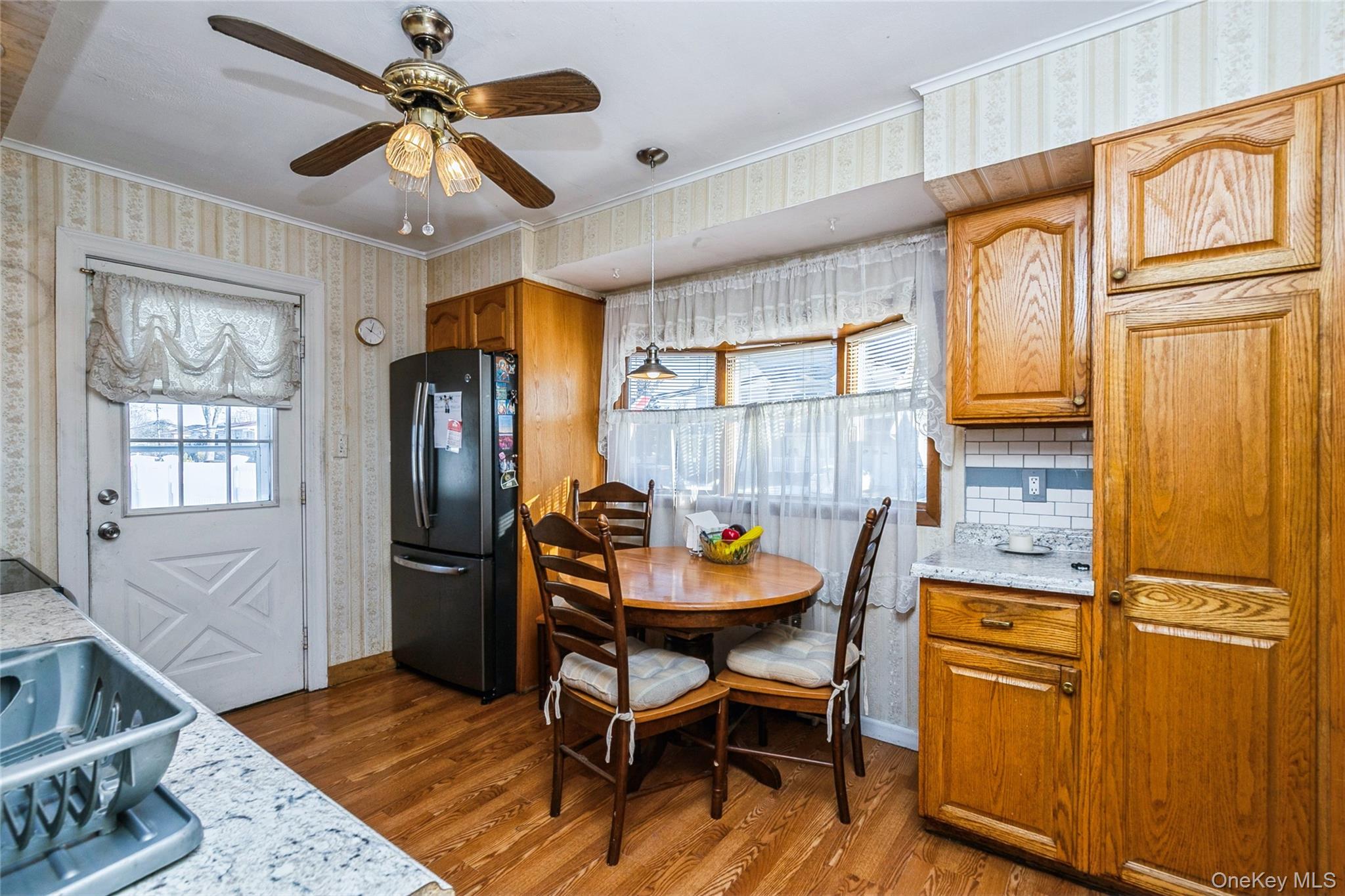 #9 photo, 5 Scherer Street, Bethpage , NY 11714