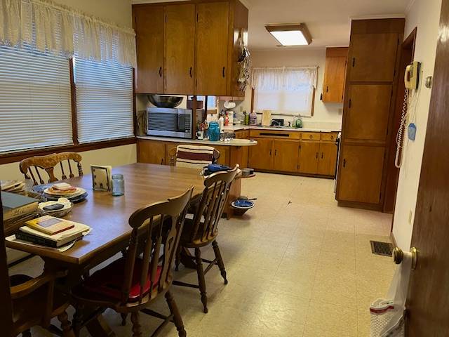 #11 photo, 90 Tomhannock Rd, Valley Falls , NY 12185