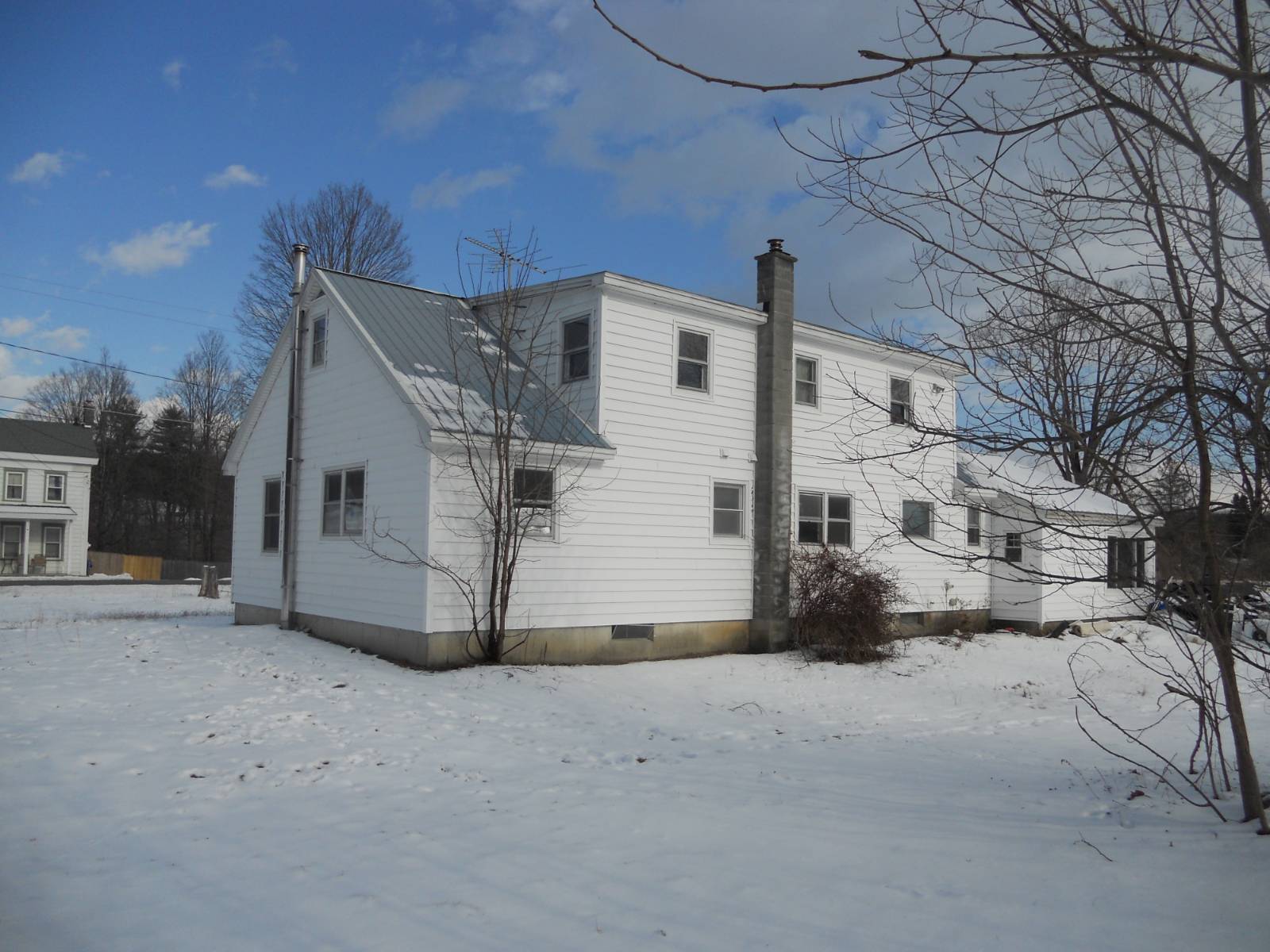 #8 photo, 90 Tomhannock Rd, Valley Falls , NY 12185