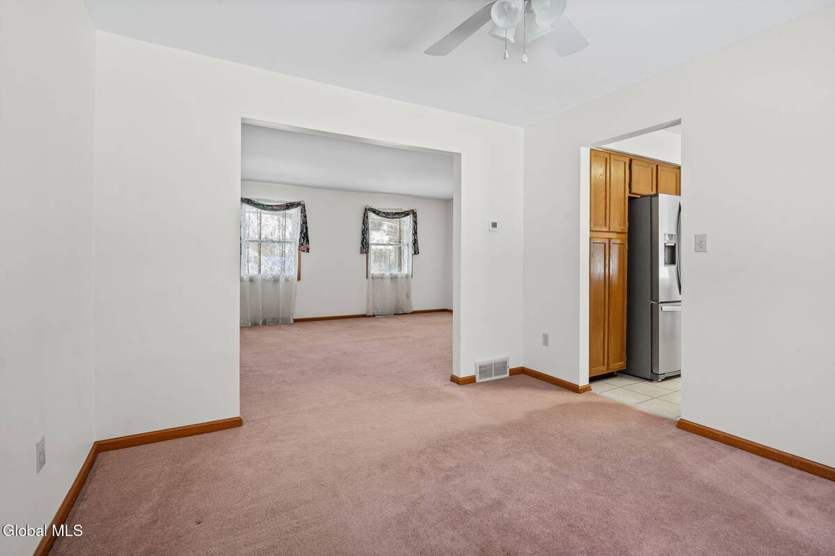 #13 photo, 14 Redwood Drive, Glenville , NY 12302