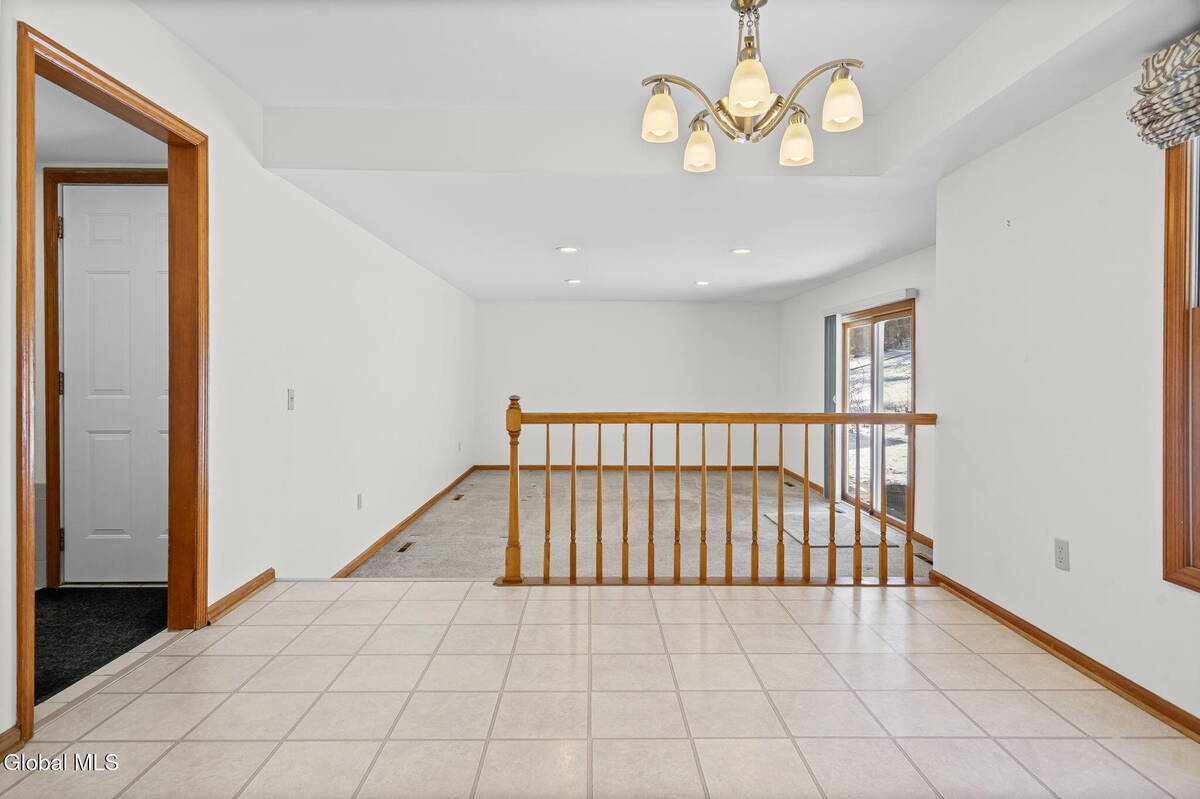 #20 photo, 14 Redwood Drive, Glenville , NY 12302