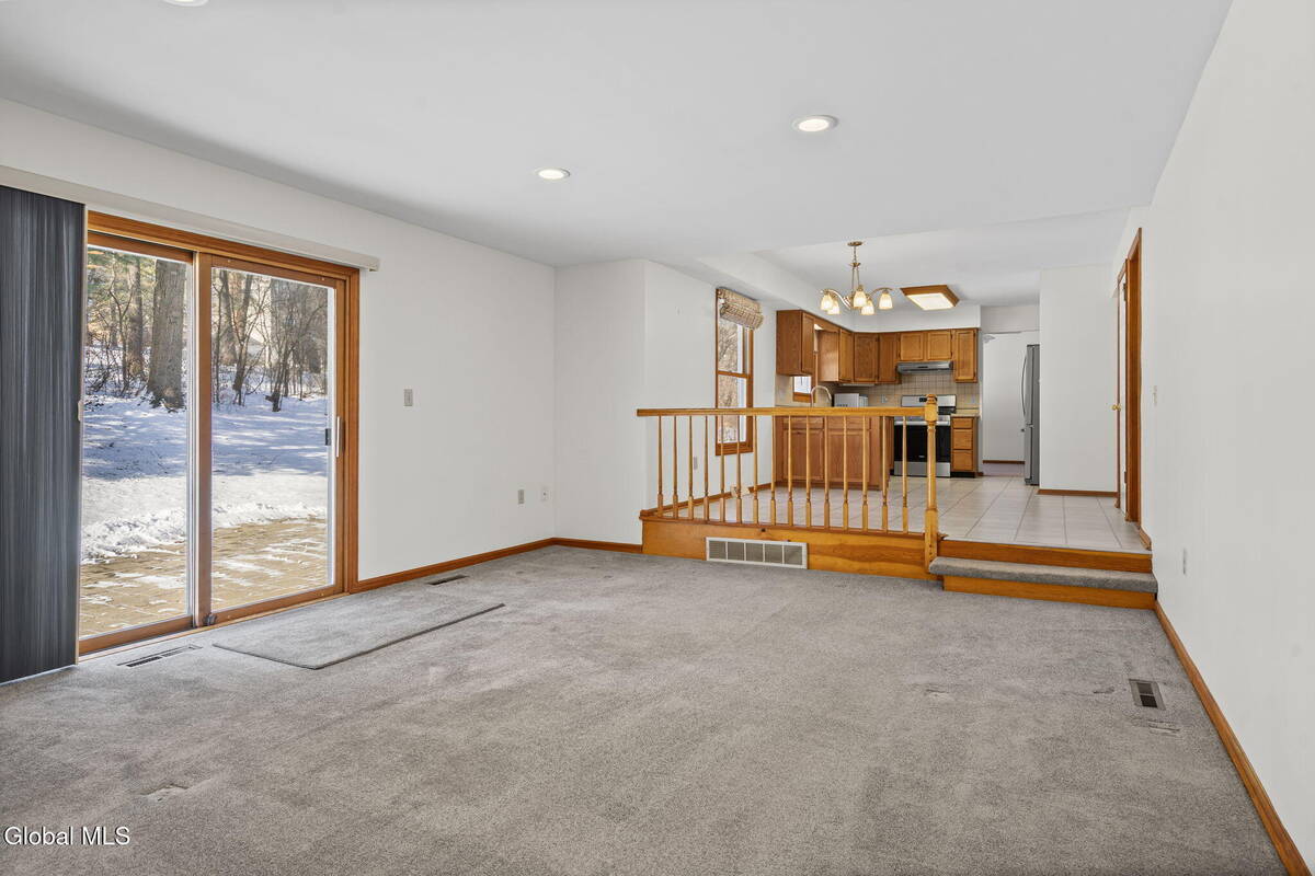 #24 photo, 14 Redwood Drive, Glenville , NY 12302