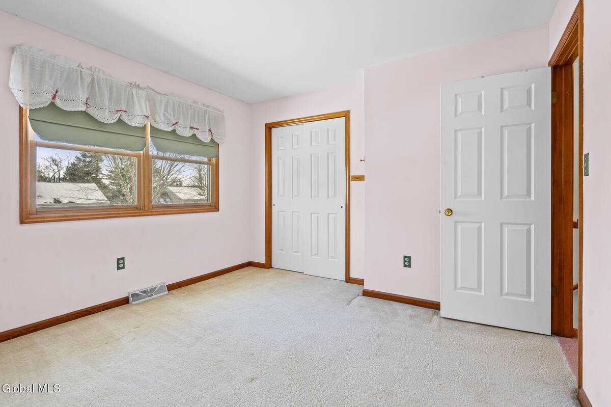 #35 photo, 14 Redwood Drive, Glenville , NY 12302