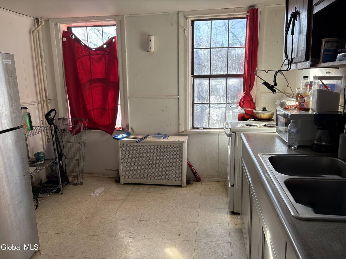 #3 photo, 54 Delaware Street, Albany , NY 12202