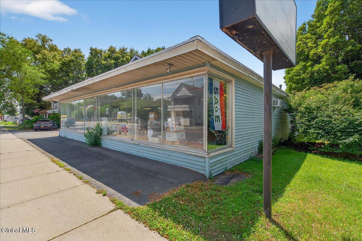 #6 photo, 433 Lower Main Street, Fort Edward , NY 12839